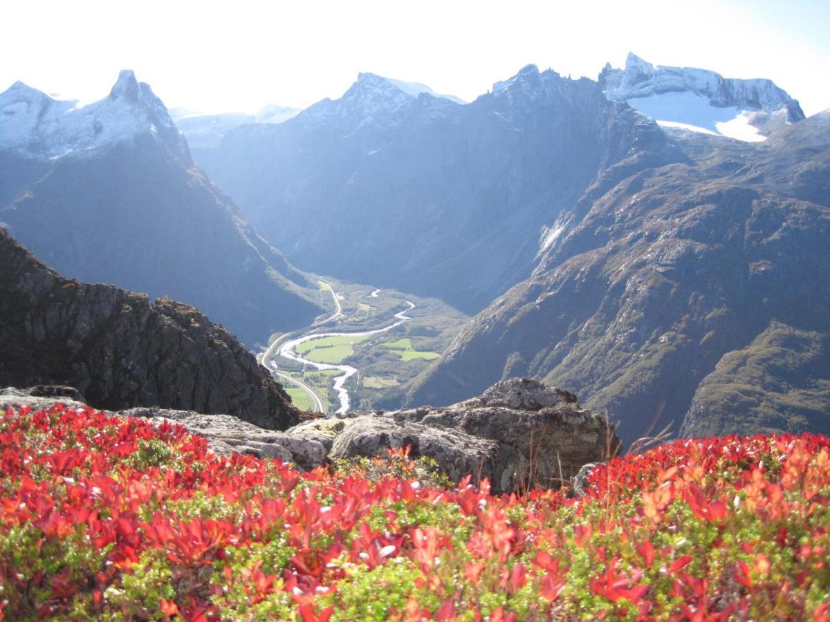 Trollveggen Camping Åndalsnes Екстериор снимка